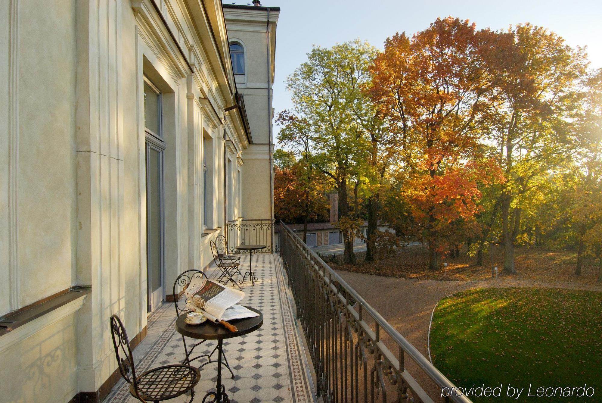 Chateau Mcely Eksteriør bilde