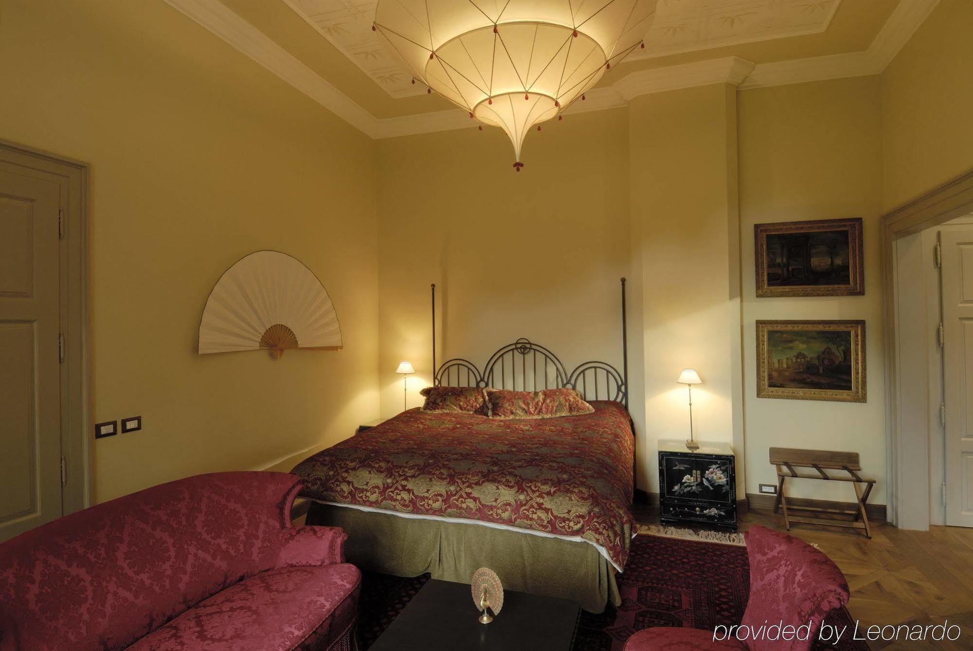 Chateau Mcely Rom bilde
