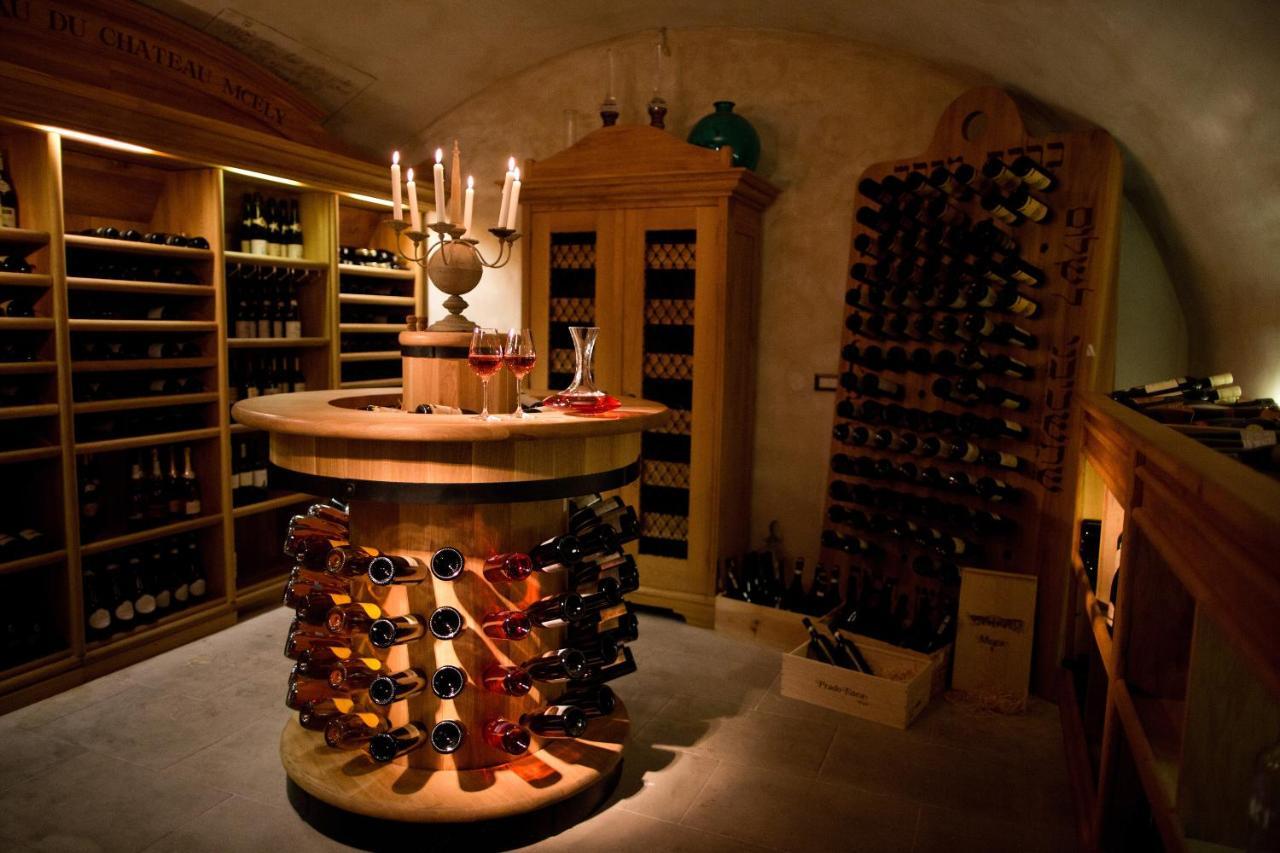 Chateau Mcely Eksteriør bilde